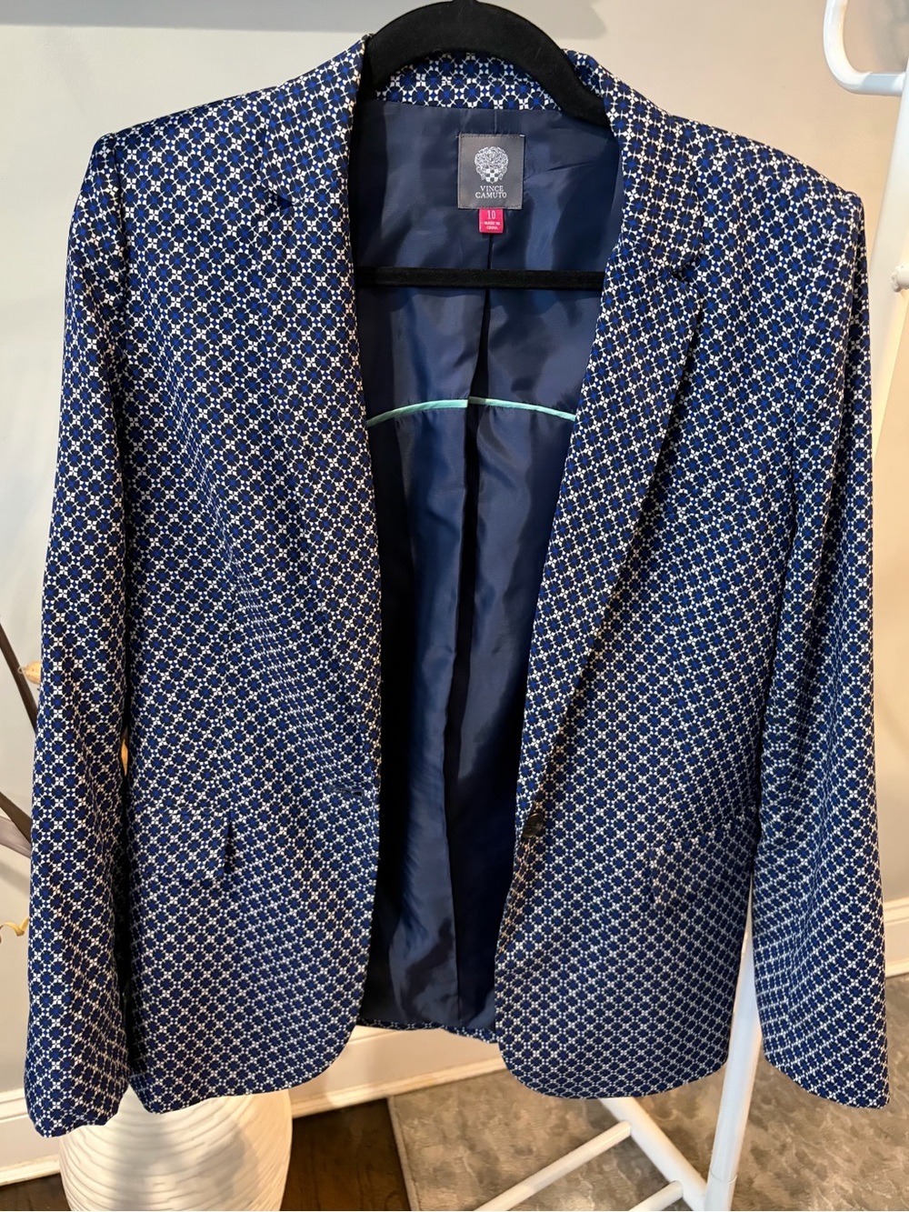 Vince Camuto Navy Geo-Print Blazer size 10